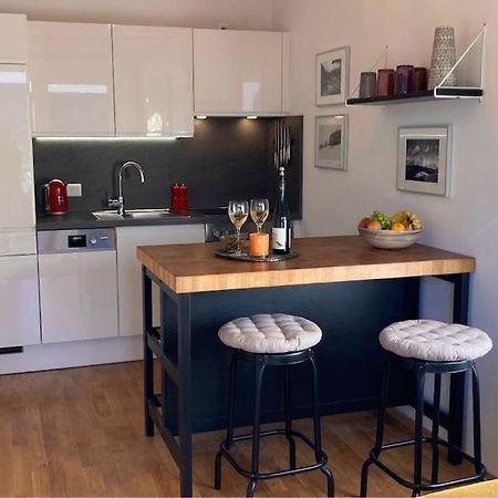 Apartment Hucklehaus Айх Екстериор снимка