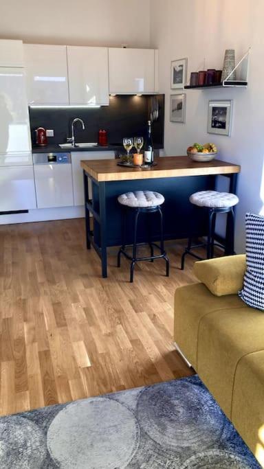 Apartment Hucklehaus Айх Екстериор снимка